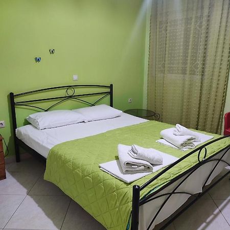 Katerina'S Apartment Cozy And Comfortable Place نافبليو المظهر الخارجي الصورة