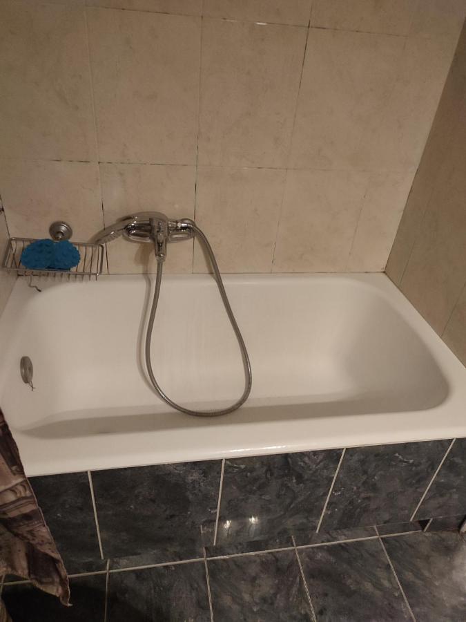 Katerina'S Apartment Cozy And Comfortable Place نافبليو المظهر الخارجي الصورة